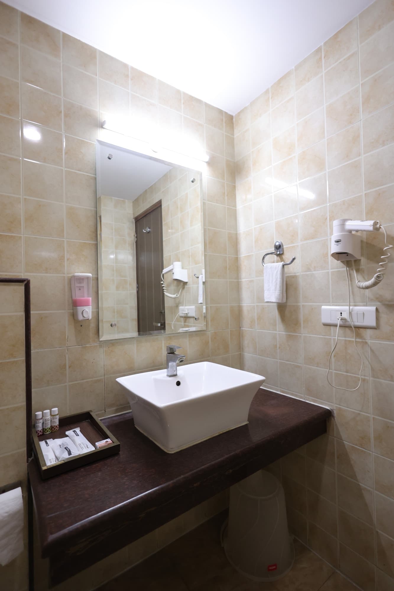 Executive Single Room 3
